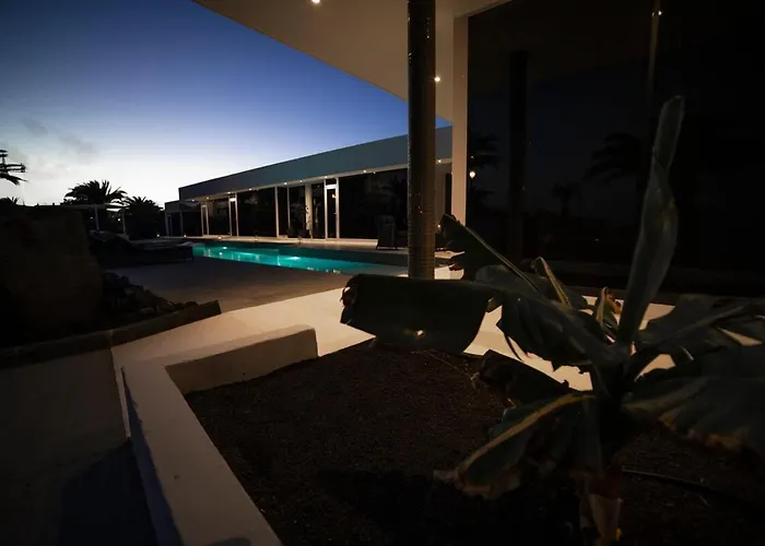 Villa Odyssey With Private Heated Pool In *