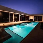 Odyssey With Private Heated Pool In * 普拉亚布兰卡