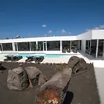 Odyssey With Private Heated Pool In 普拉亚布兰卡