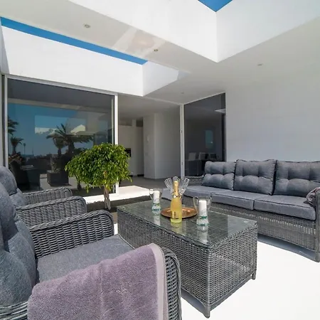 别墅 Odyssey With Private Heated Pool In 普拉亚布兰卡