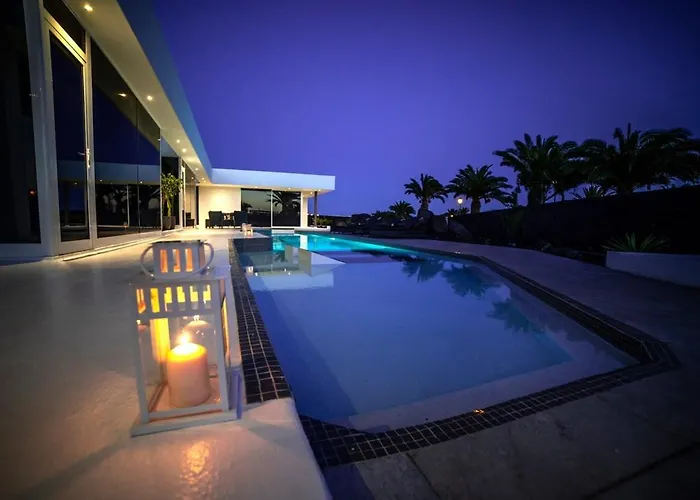 Odyssey With Private Heated Pool In *