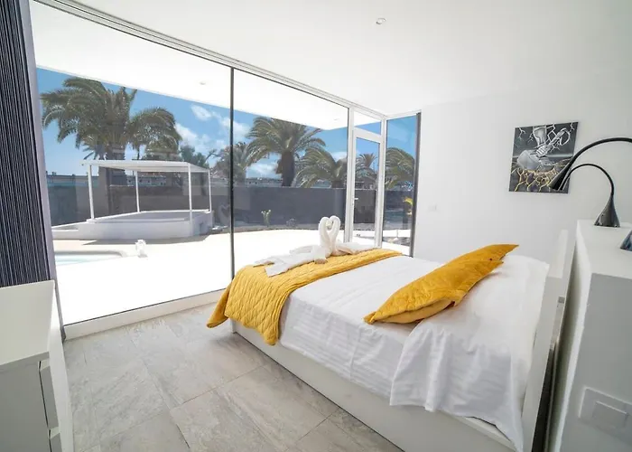 빌라 Odyssey With Private Heated Pool In